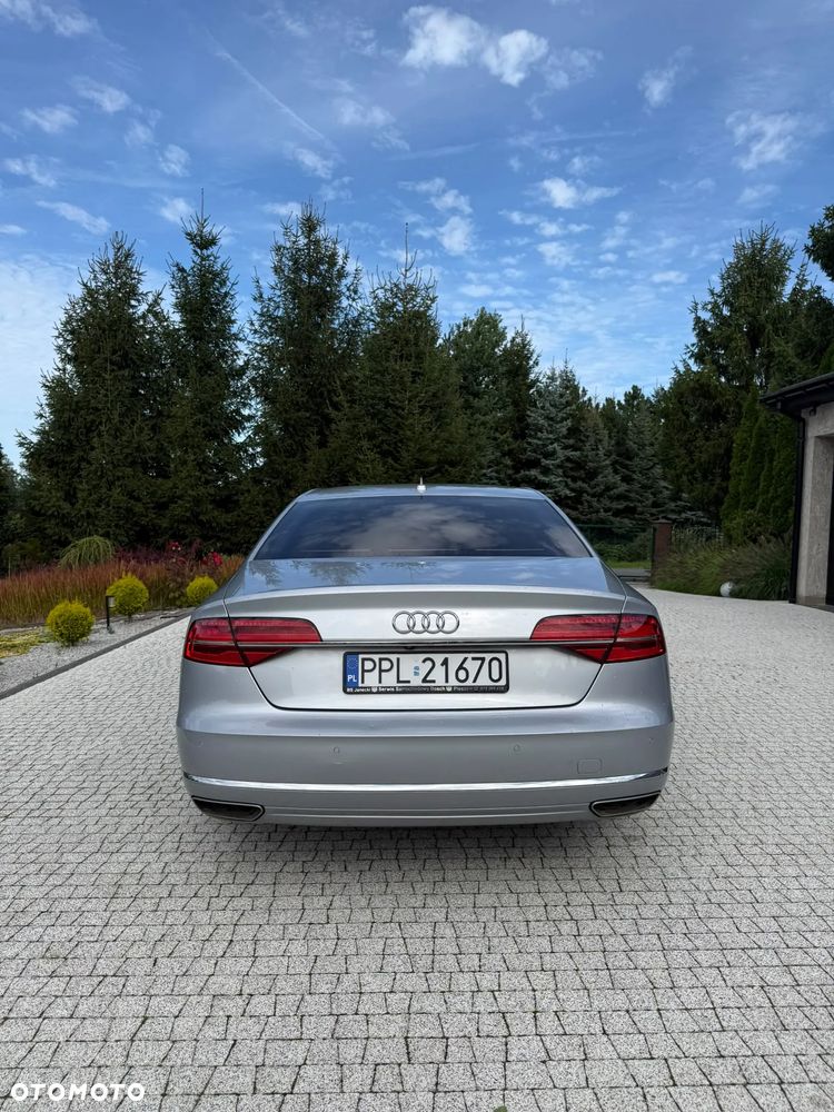 Audi A8 3.0 TDI DPF clean quattro tiptronic - 12