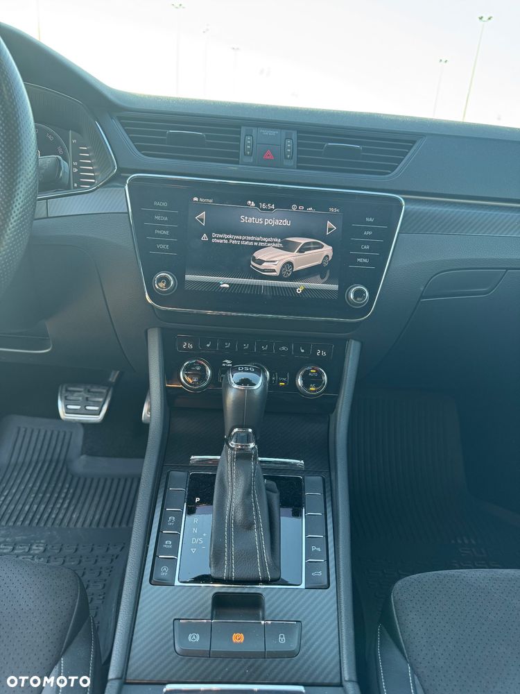 Skoda Superb - 16
