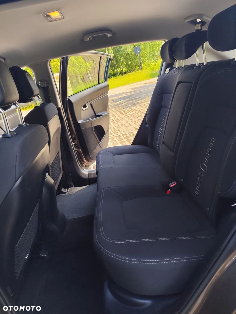Kia Sportage 2.0 CVVT 2WD Automatik Spirit - 32