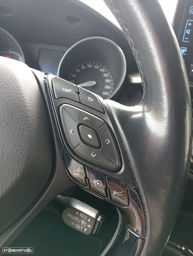 Toyota C-HR 1.8 Hybrid Square Collection - 21