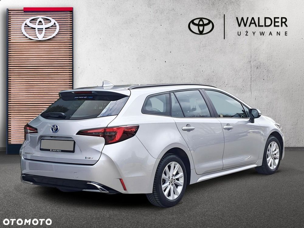 Toyota Corolla 1.8 Hybrid Comfort - 6