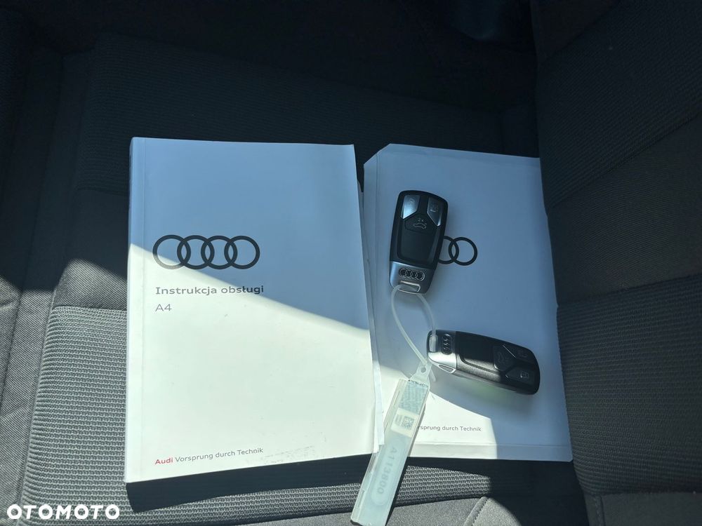 Audi A4 Avant 40 TFSI Sport S tronic - 37