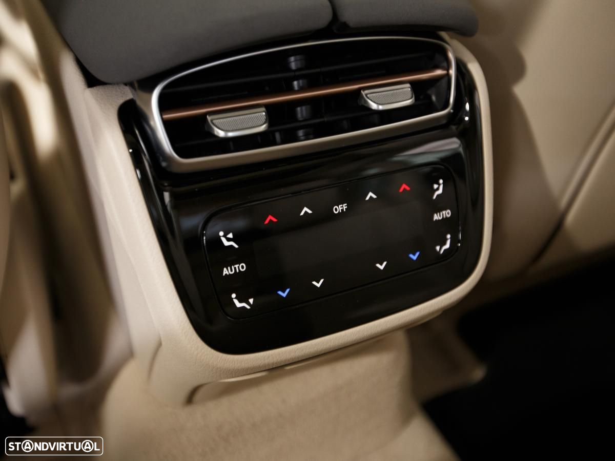 Mercedes-Benz EQS 450+ Electric Art - 25