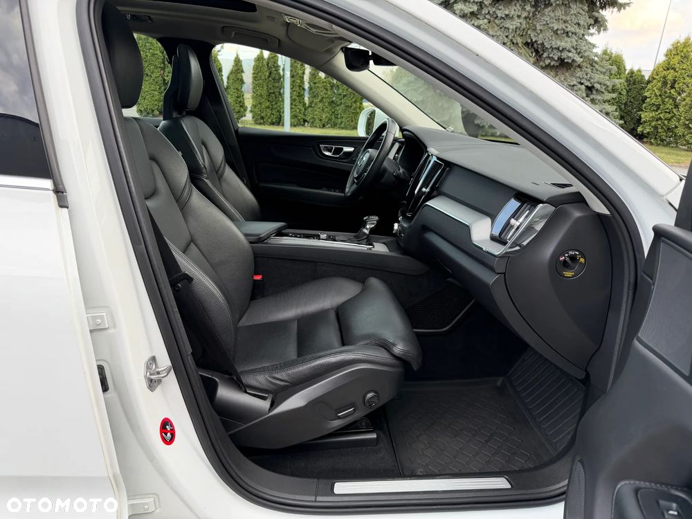 Volvo XC 60 D4 AWD Inscription - 14