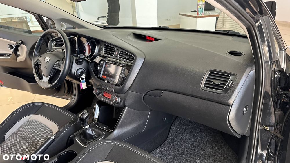 Kia Ceed 1.6 CRDi S - 36