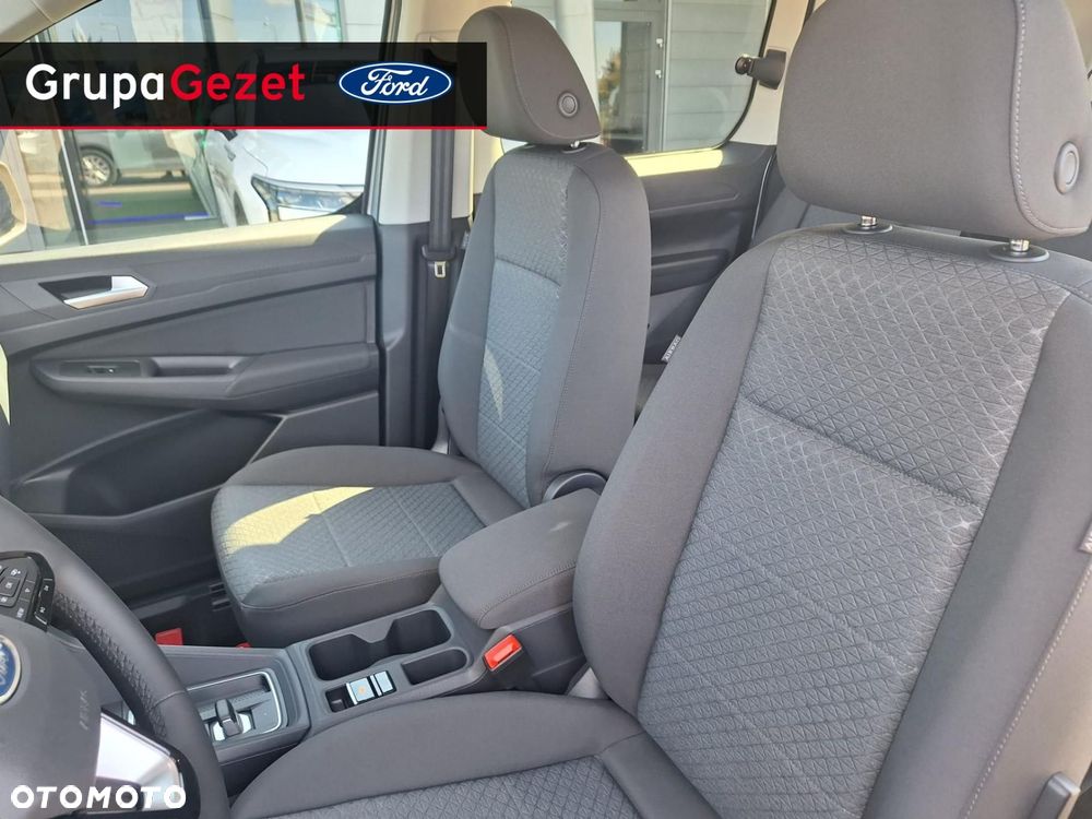Ford Tourneo Connect - 15