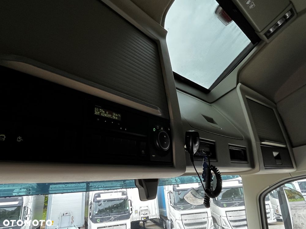 Volvo FH500 // Mega // Zamiana na starszy // 2021 Rok // New Face // Parkclima // Joystick // Serwisowany !!! - 27