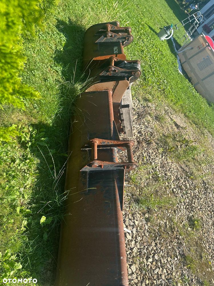 Caterpillar 444f2 - 16