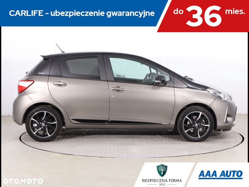 Toyota Yaris - 7