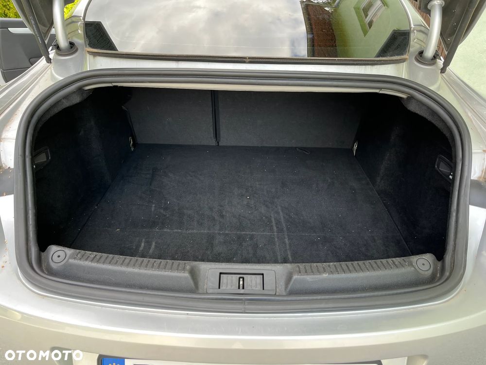 Renault Laguna dCi 150 FAP - 14