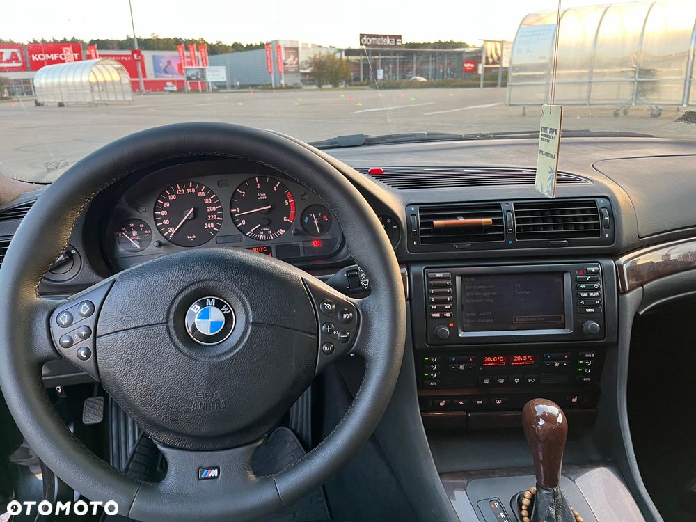 BMW Seria 7 730d - 27