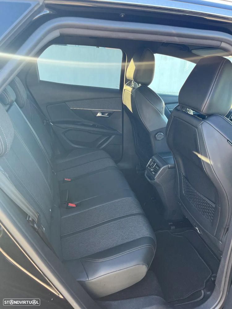 Peugeot 3008 1.5 BlueHDi GT Line J19 EAT8 - 7