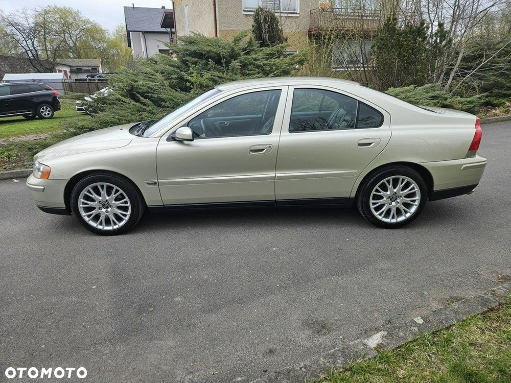 Volvo S60 - 2