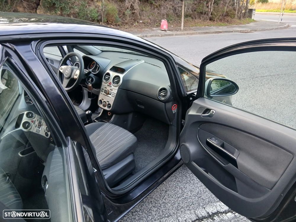 Opel Corsa 1.3 CDTi Enjoy EcoFLEX - 7