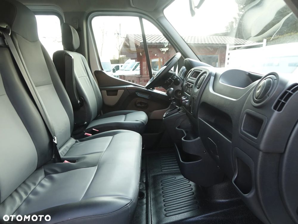 Renault Master 7-osobowy DOKA brygadówka - 8