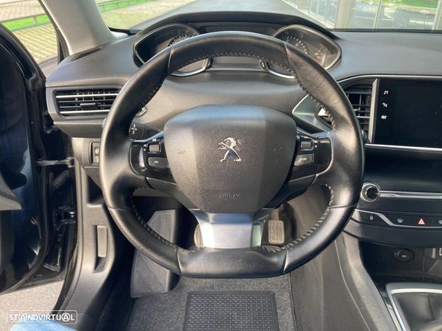 Peugeot 308 1.5 BlueHDi Style - 13