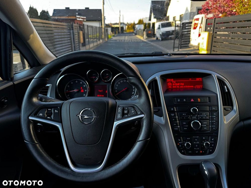 Opel Astra 1.6 Automatik 150 Jahre - 22