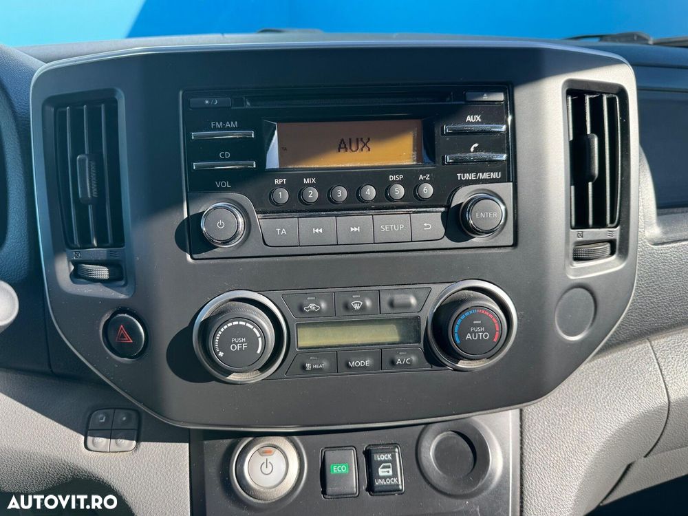 Nissan NV200 - 11