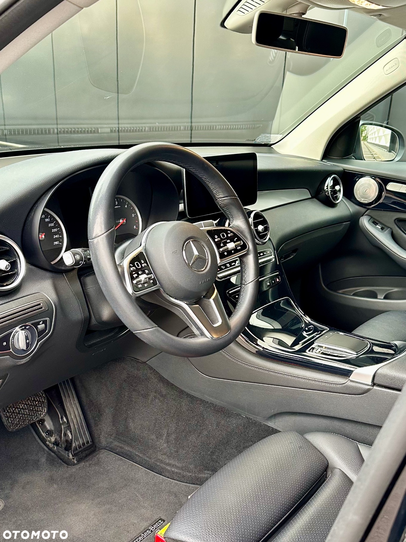Mercedes-Benz GLC 200 d 4-Matic Business Edition - 13
