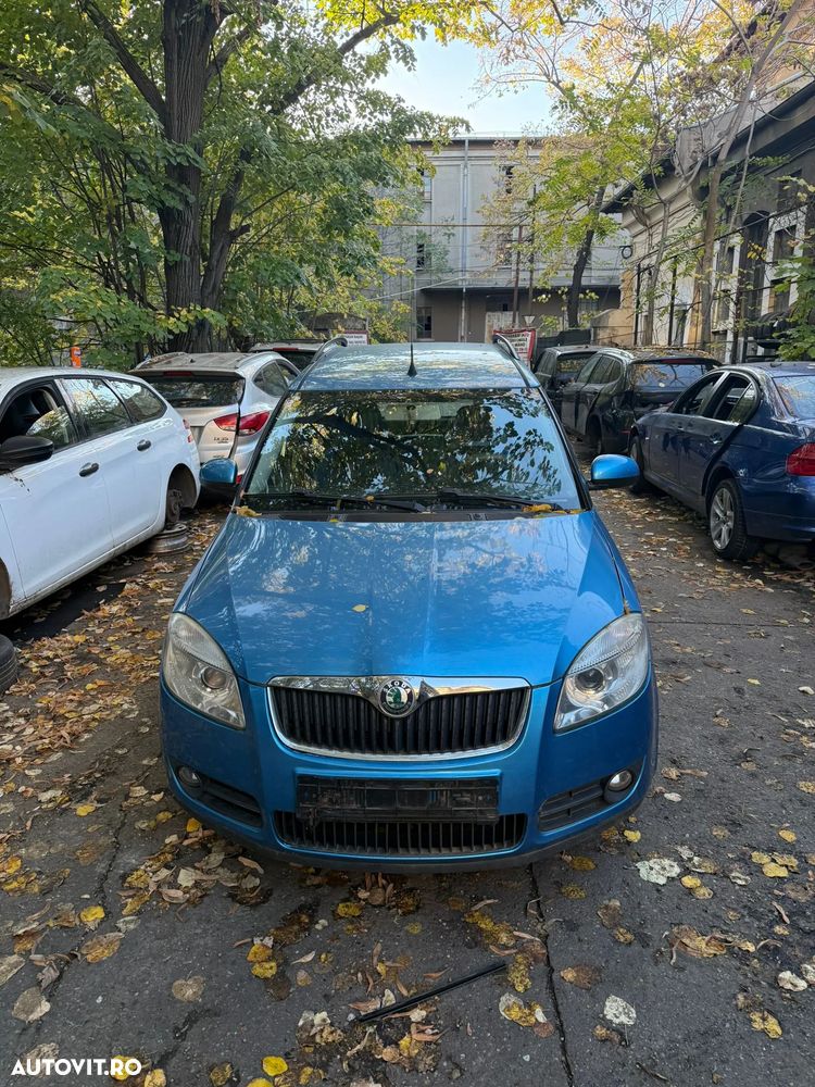 Dezmembrez Skoda Roomster/Fabia 2 albastru 1.6 benzina  BTS 2008 - 11