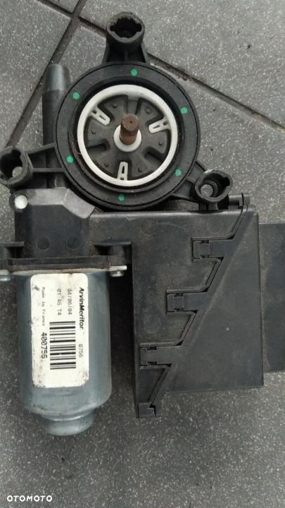 SILNICZEK MODUŁ OPUSZCZANIA SZYB 601959801A - 3