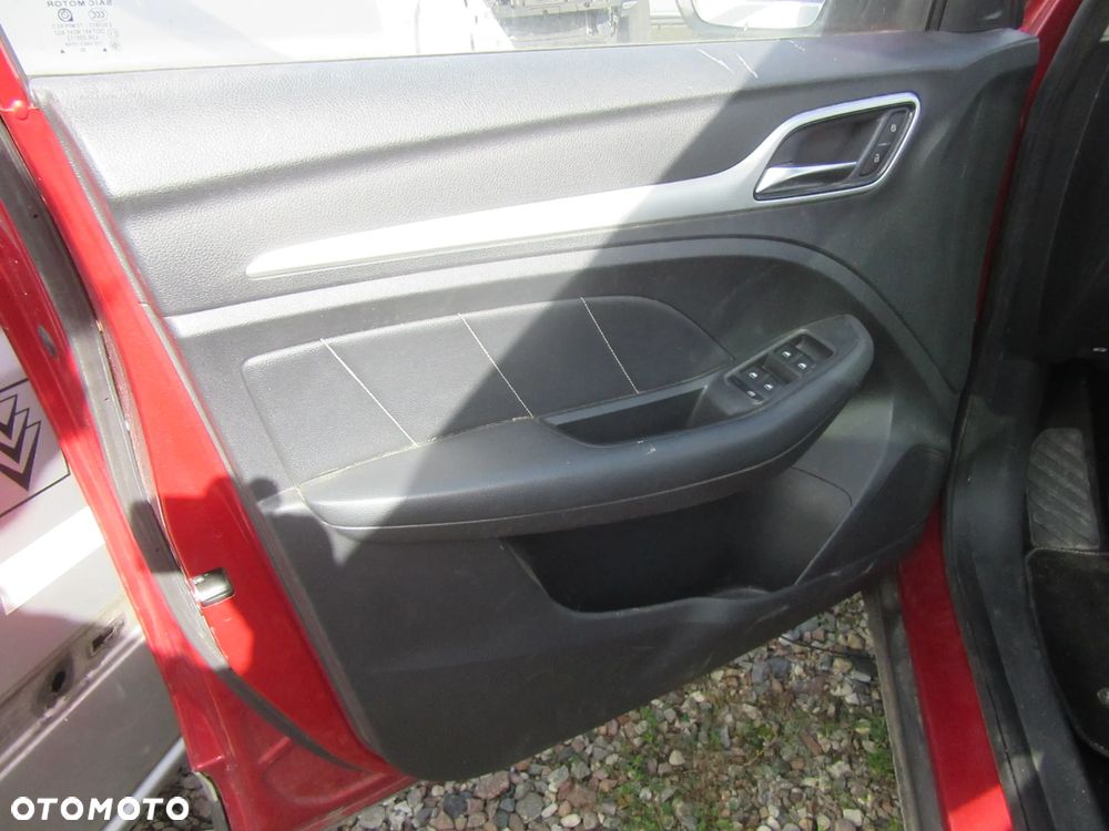 KANAPA FOTELE SKÓRA MG ZS EV 2021 r. Wszystkie części - 5
