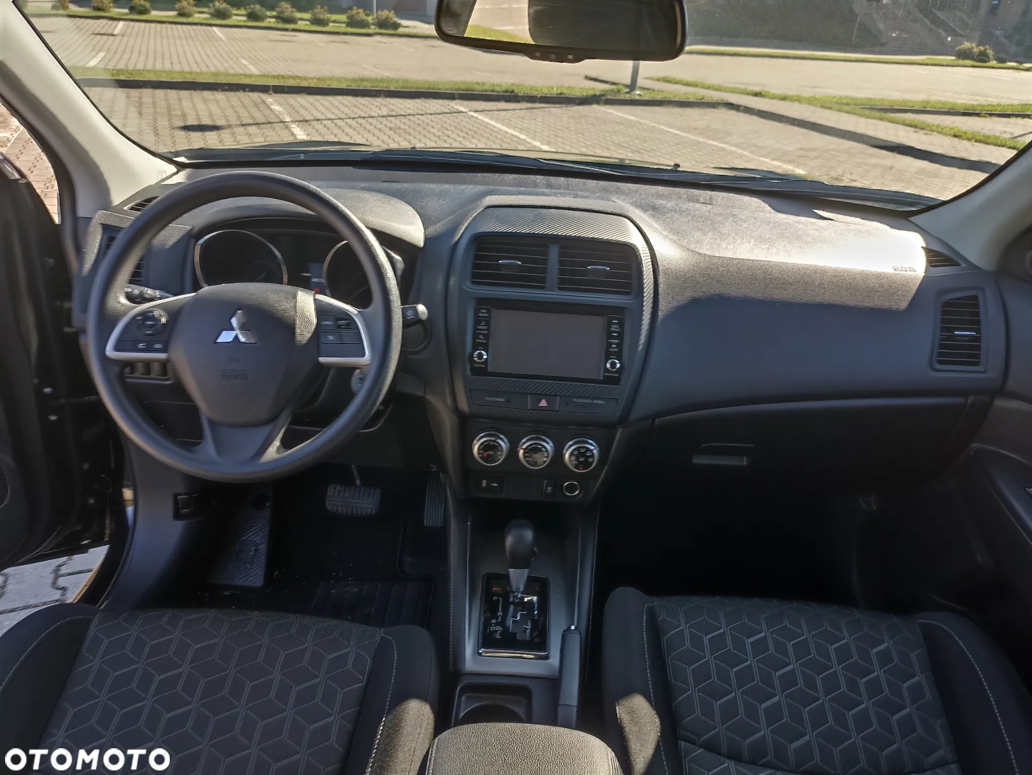 Mitsubishi ASX 2.0 4WD CVT Plus - 8