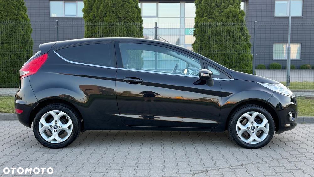Ford Fiesta 1.25 Titanium - 10
