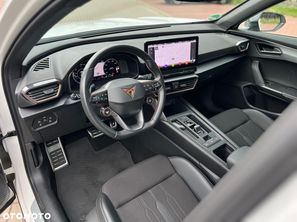 Cupra Formentor 1.4 e-Hybrid DSG Tribe Edition - 11