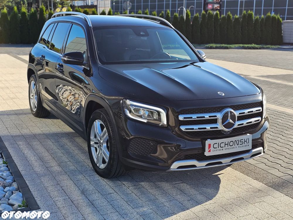 Mercedes-Benz GLB 200 AMG Line 7G-DCT - 7