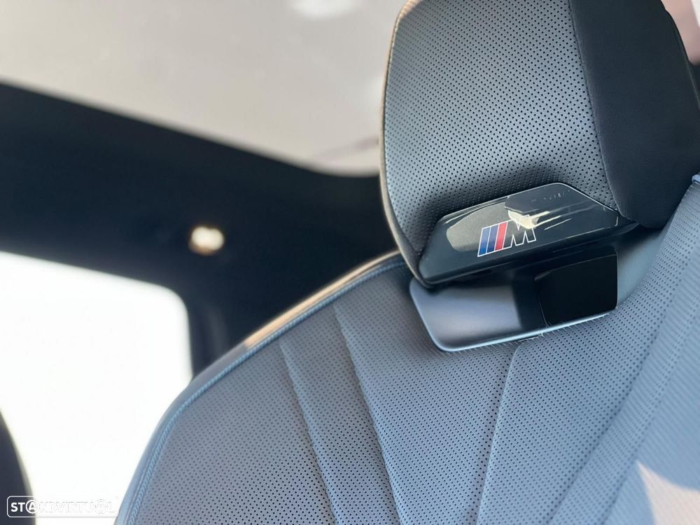 BMW iX3 50 xDrive Pack Desportivo M - 8