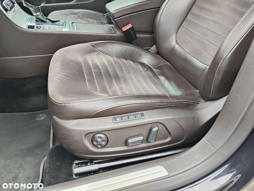 Volkswagen Passat 2.0 TDI DSG BlueMotion Technology Highline - 10