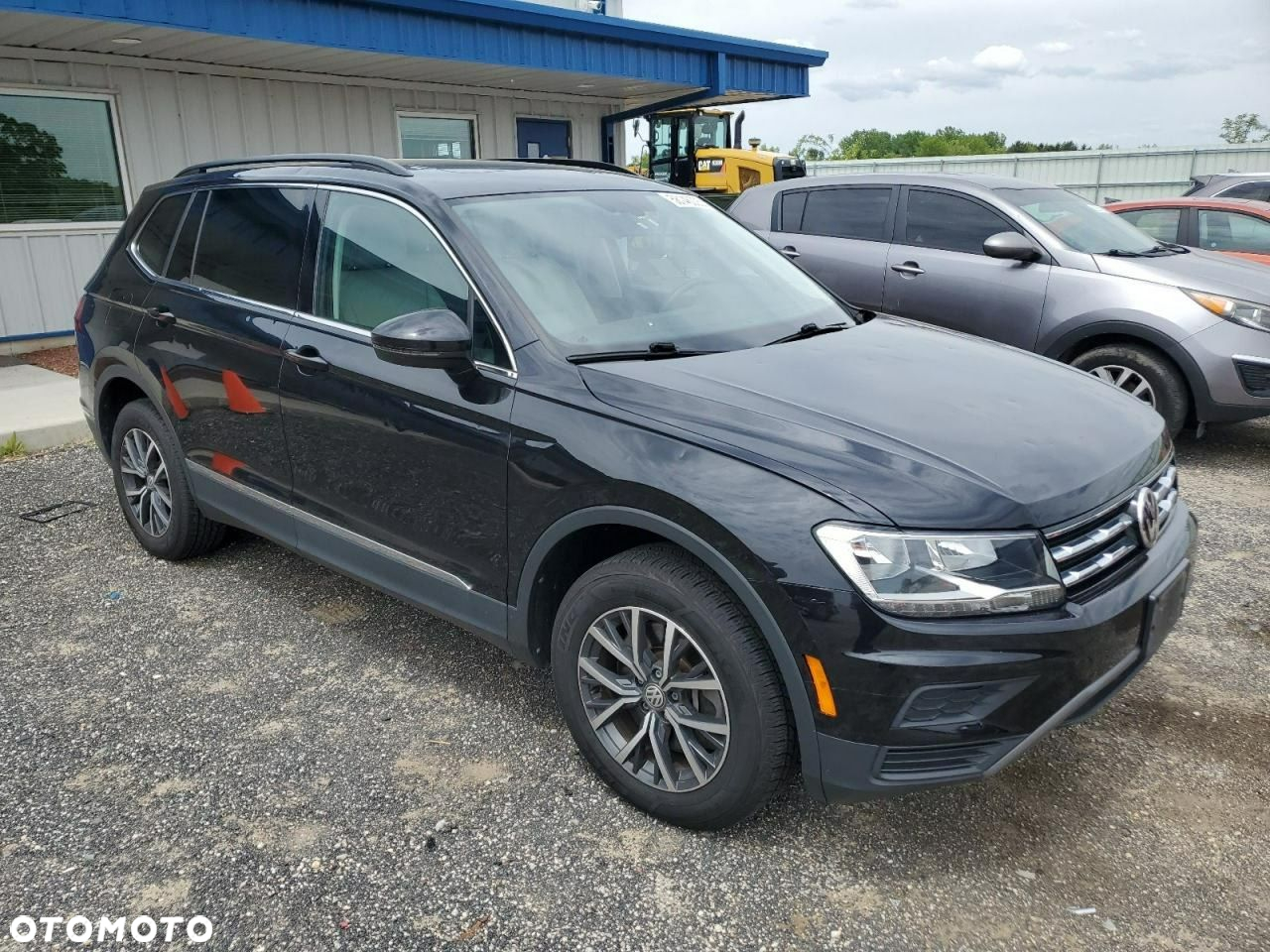 Volkswagen Tiguan - 5