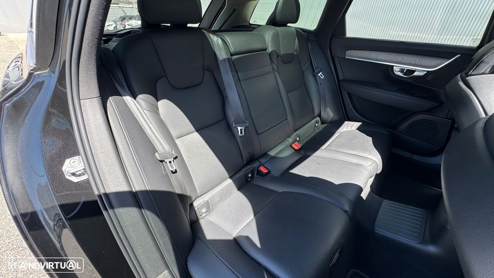 Volvo V90 2.0 T8 PHEV Inscription Expression AWD - 4