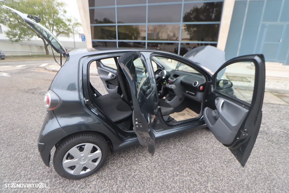 Toyota Aygo 1.0 Power Pack+AC+JLL - 35