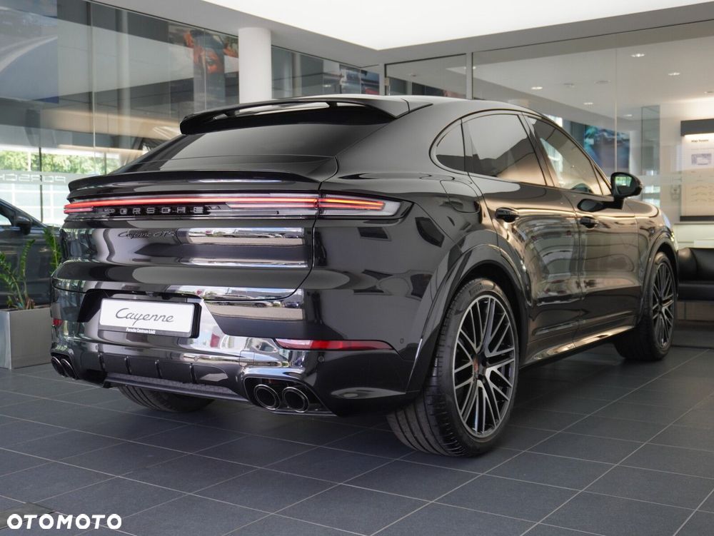 Porsche Cayenne GTS - 14