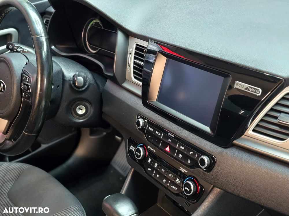 Kia Niro 1.6 GDI 6DCT HEV Comfort - 16