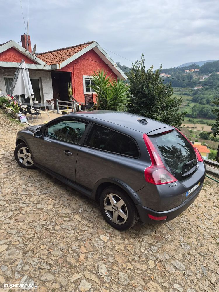 Volvo C30 2.0 D Nível 3 - 5