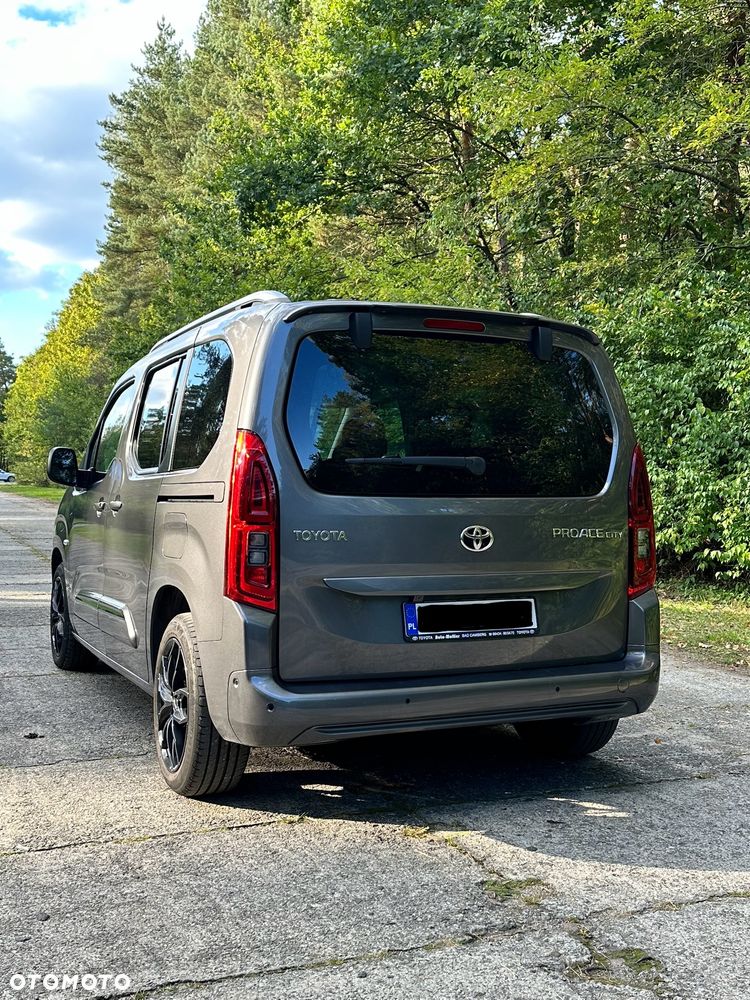 Toyota Proace City Verso 1.2 Turbo L2 Team Deutschland - 6