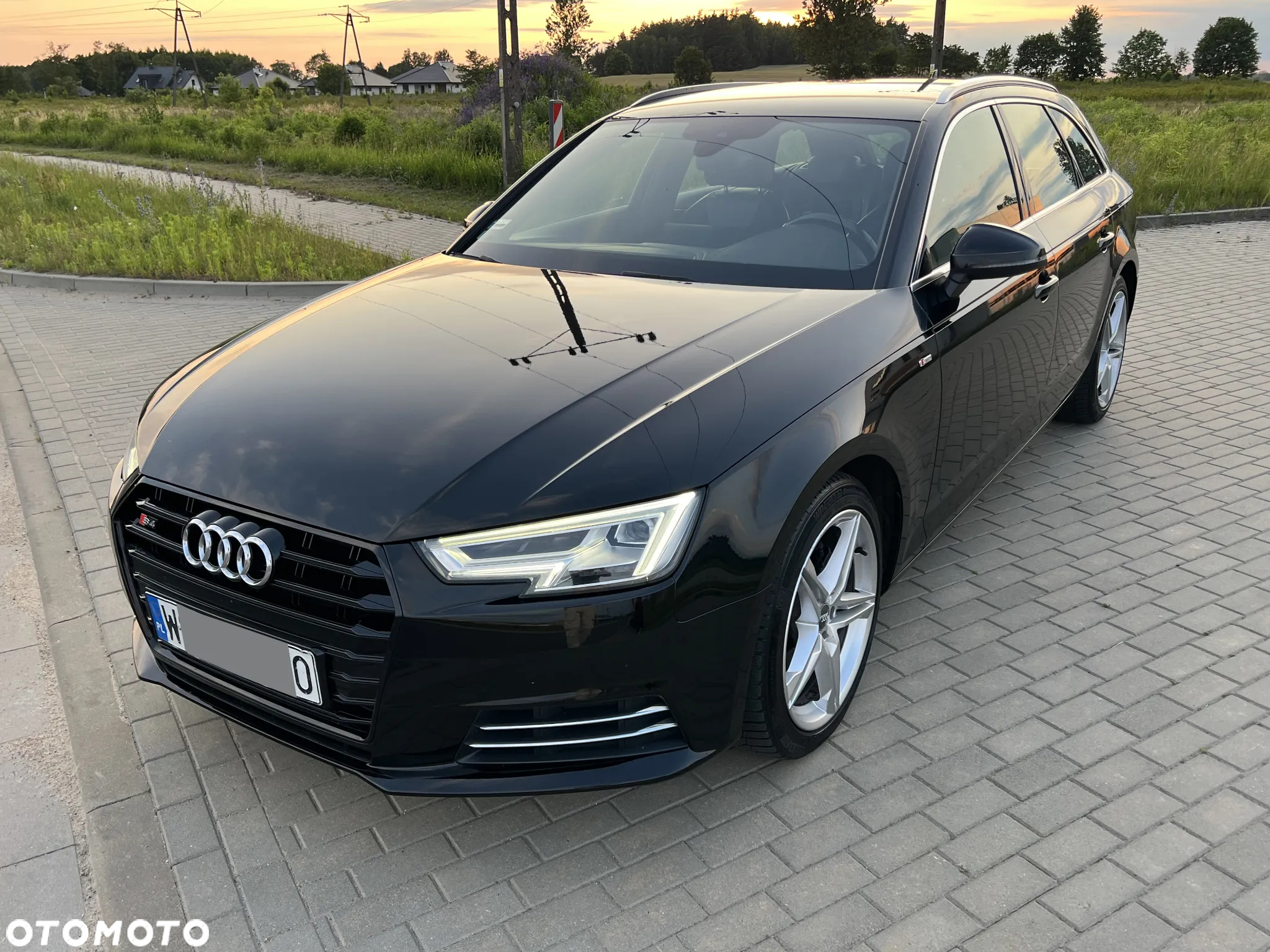 Audi A4 2.0 TDI Sport S tronic - 32