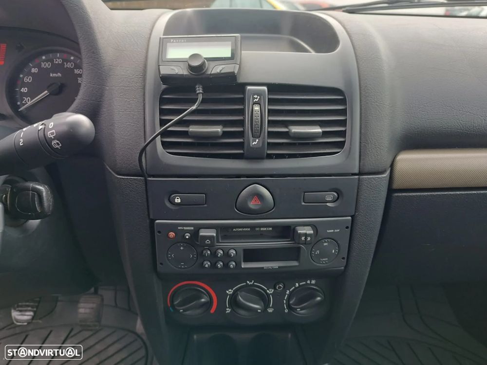 Renault Clio Van 1.5 dCi - 14