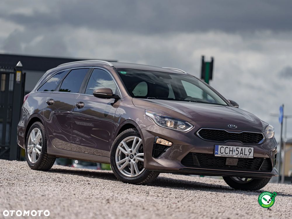 Kia Ceed 1.6 CRDi DCT Platinum Edition - 4