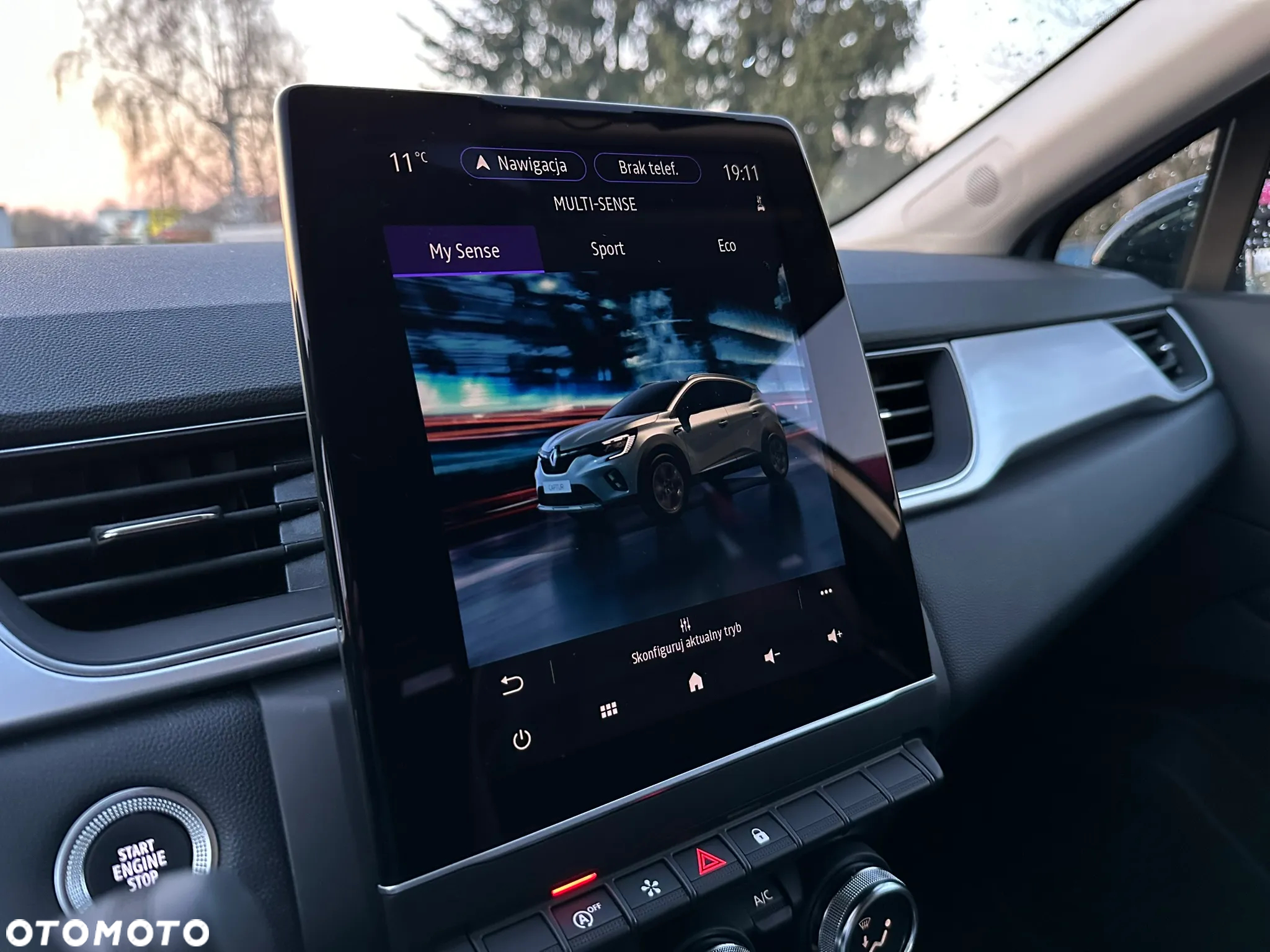 Renault Captur 1.0 TCe Techno - 28