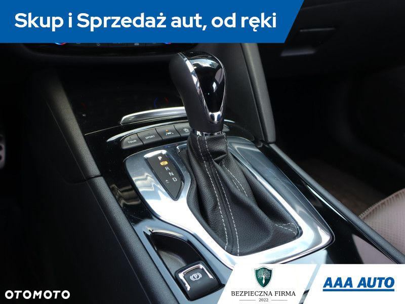 Opel Insignia - 14