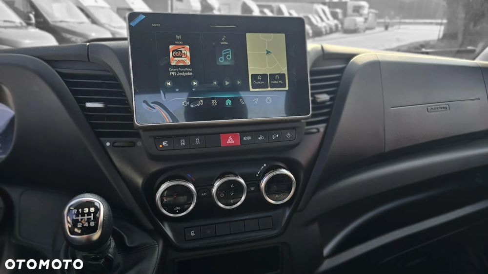 Iveco Daily 35S18 - 15