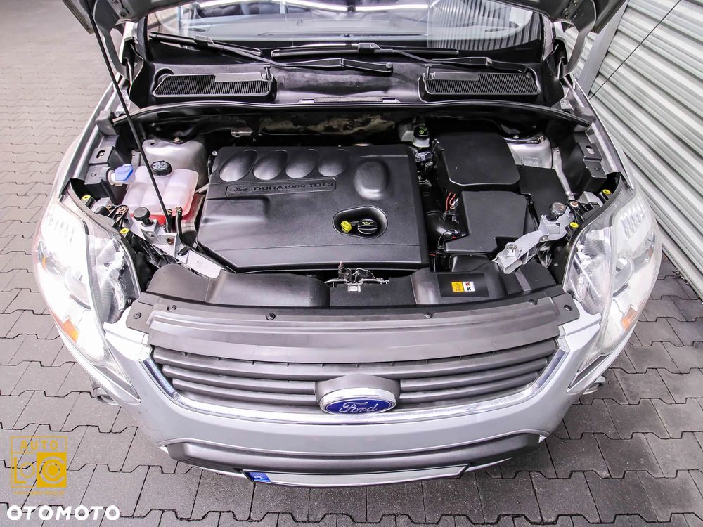 Ford Kuga 2.0 TDCi 4x4 Titanium - 13