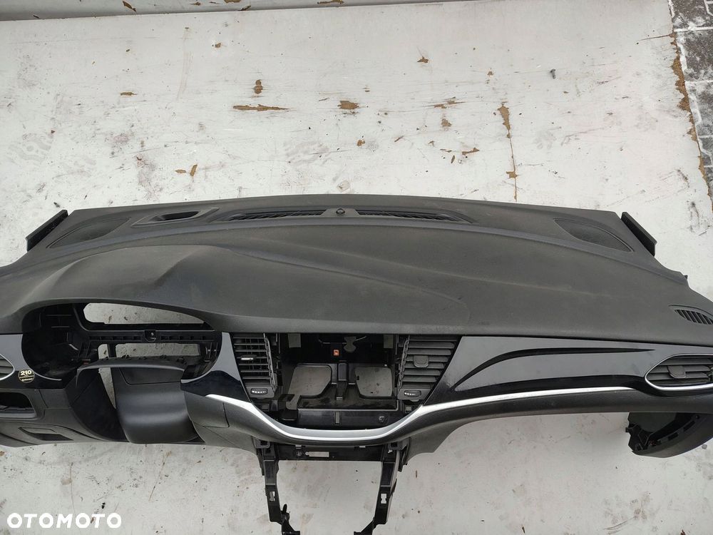 DESKA ROZDZIELCZA KONSOLA OPEL ASTRA 5 V K - 11