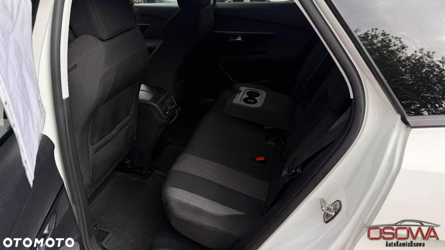 Peugeot 3008 - 15