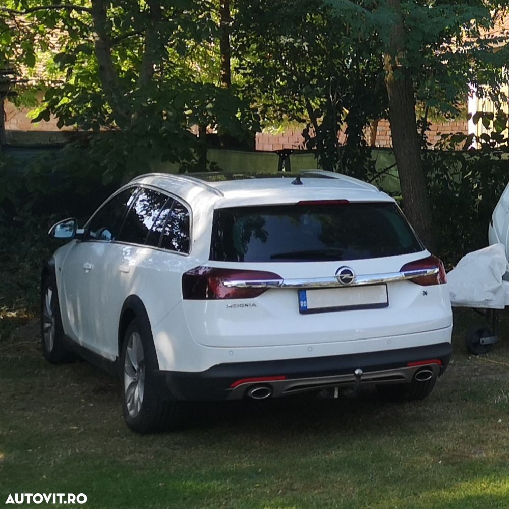 Opel Insignia 2.0 Bi Turbo CDTI 4x4 Country Tourer Aut. - 2