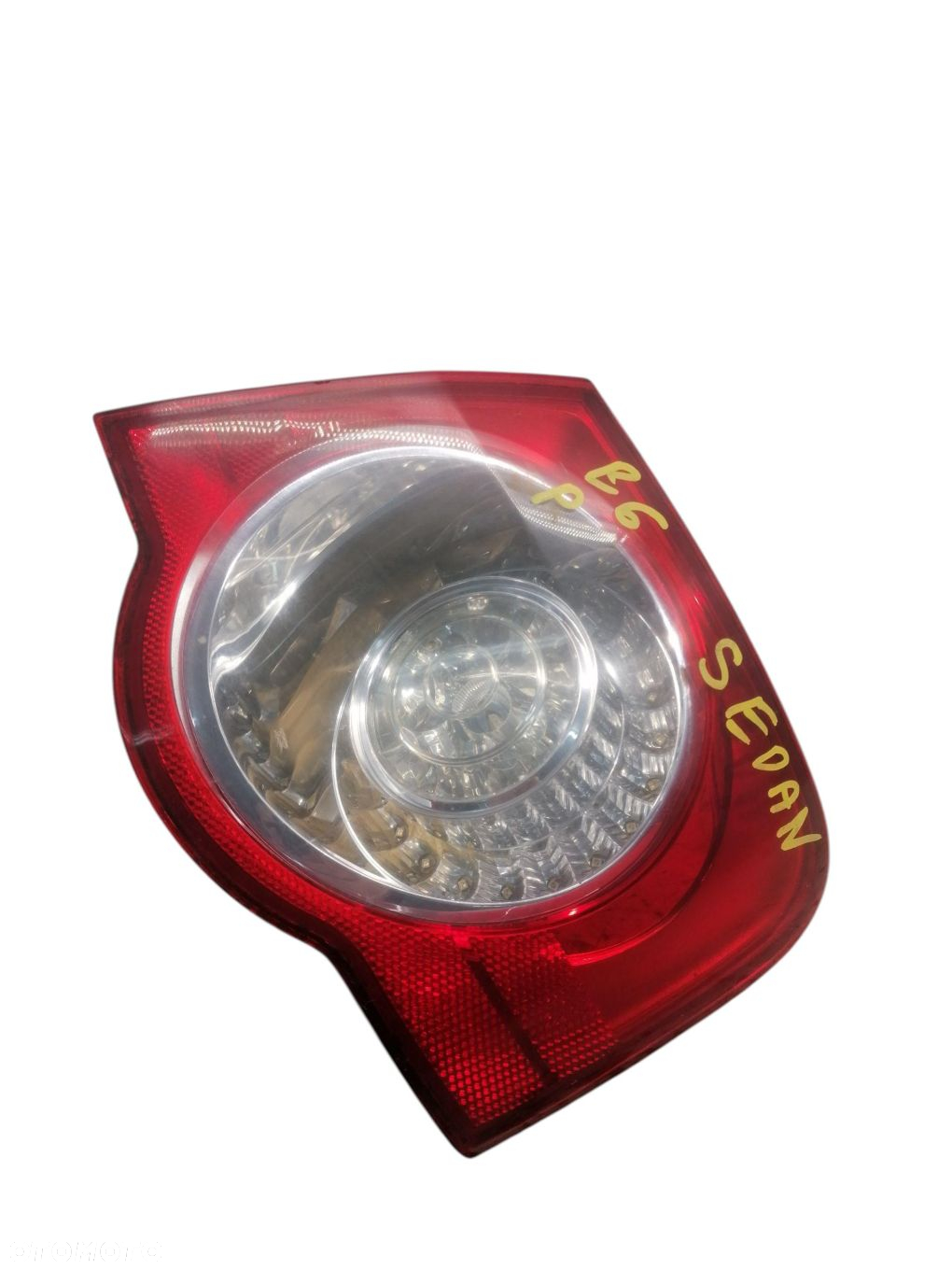 LAMPA PRAWA TYLNA TYŁ VW PASSAT B6 SEDAN LAMPA PRAWA TYLNA TYŁ - 2